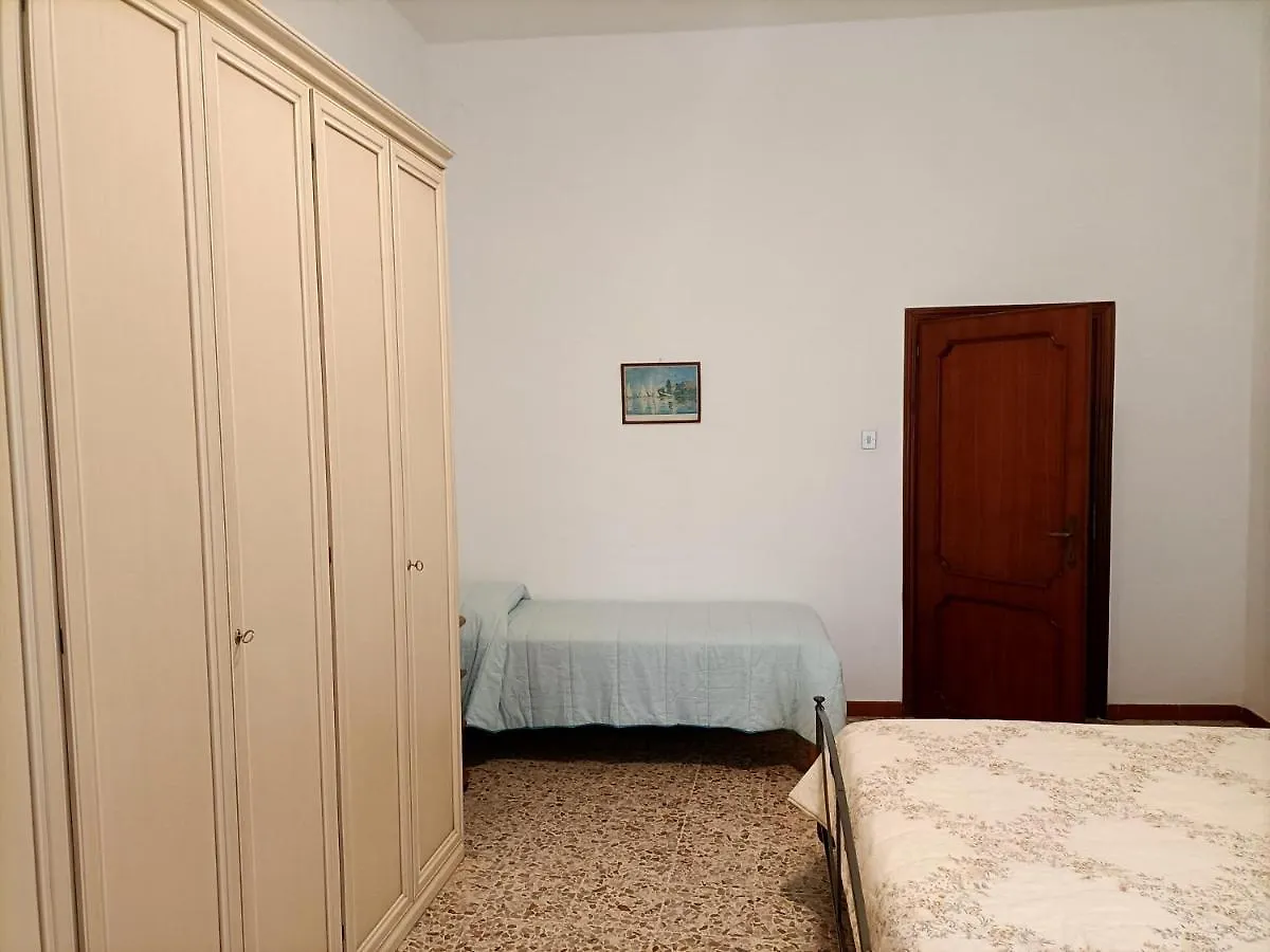 Antica Casa Ceccardi Apartment Livorno 0*,  Italy