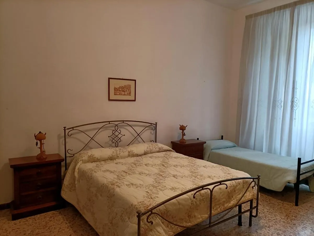 Antica Casa Ceccardi Apartment Livorno Italy
