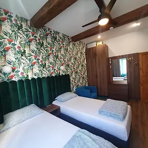 Accommodatie bij particulieren Luxurio With Baths, Livorno